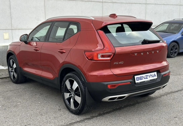 Volvo XC 40 cena 97900 przebieg: 58332, rok produkcji 2018 z Jeziorany małe 407